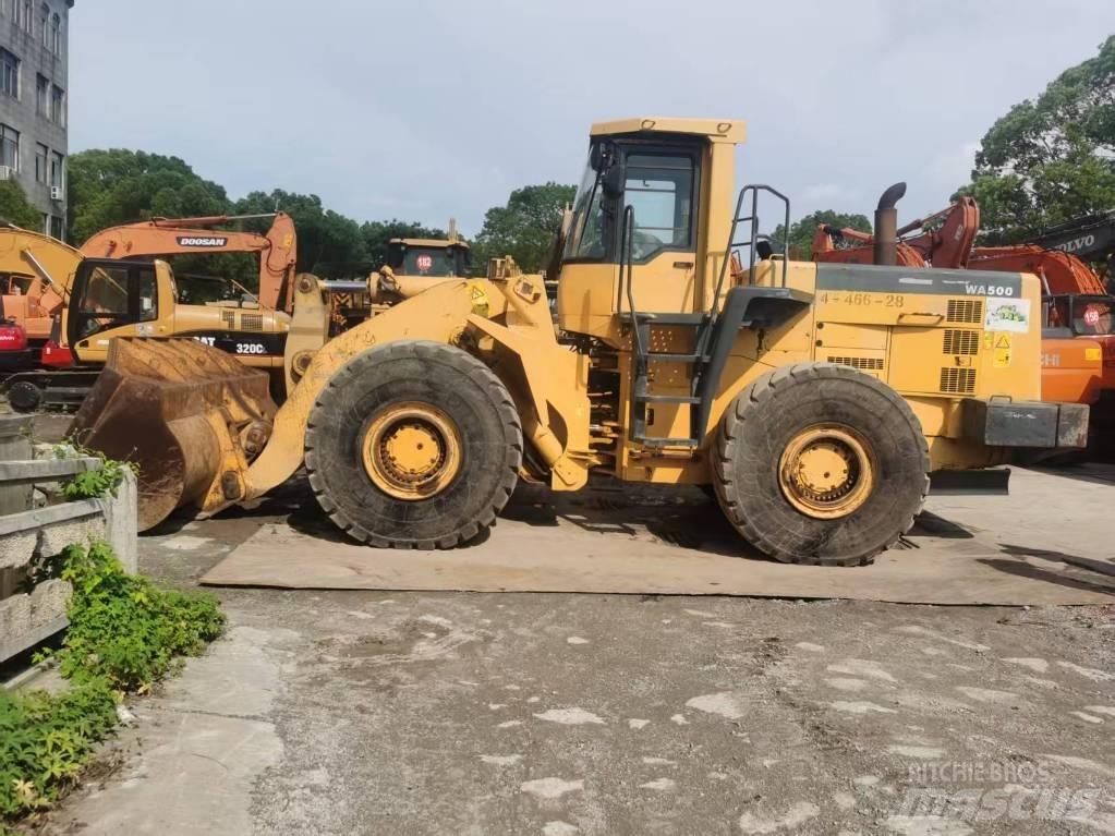 Komatsu WA 500-3 Gumikerekes homlokrakodók