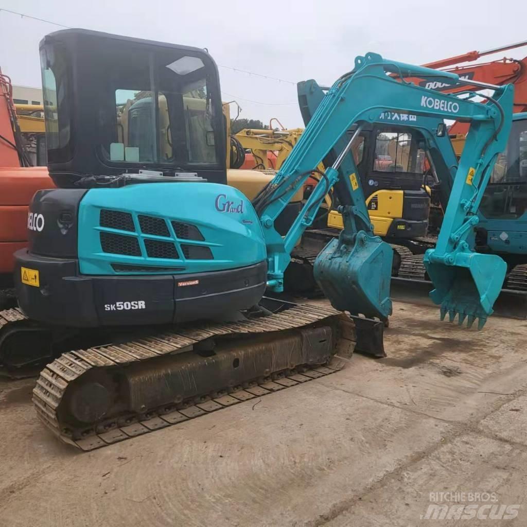 Kobelco SK 50 Mini kotrók < 7t