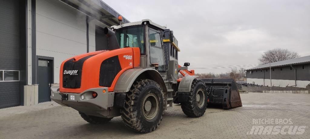 Atlas AR660 Gumikerekes homlokrakodók