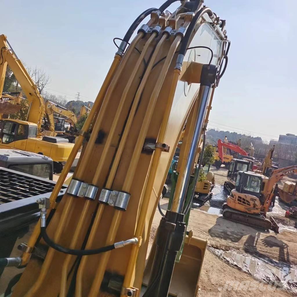 CAT 336 D2 Lánctalpas kotrók