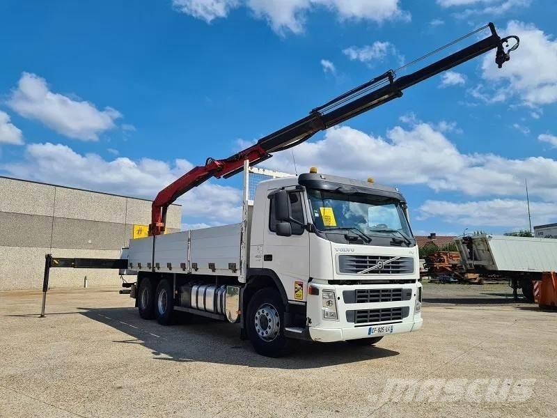 Volvo FM 400 Platós / Ponyvás teherautók