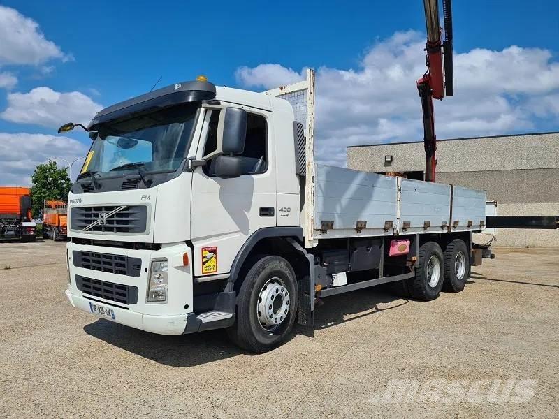 Volvo FM 400 Platós / Ponyvás teherautók