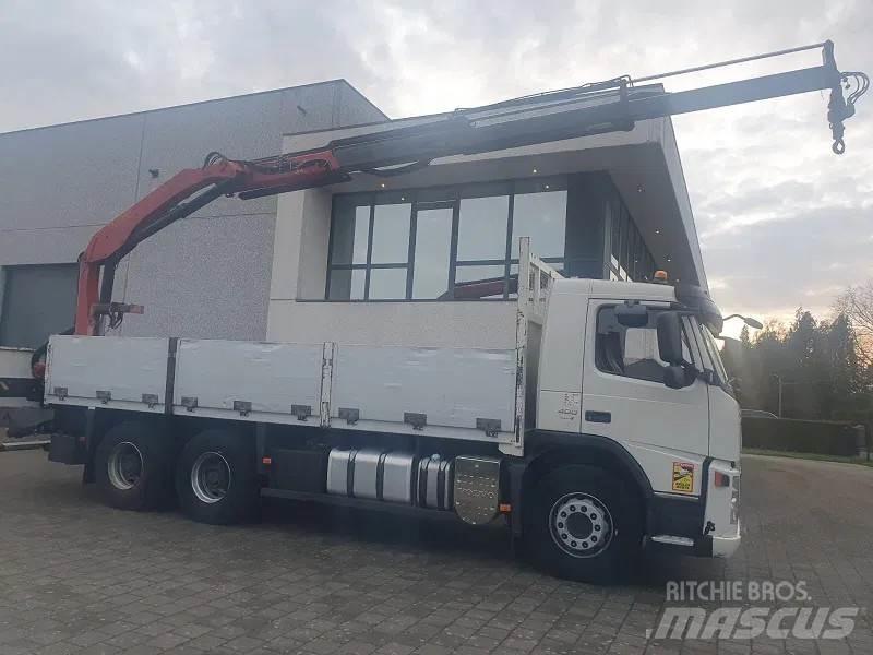 Volvo FM 400 Platós / Ponyvás teherautók