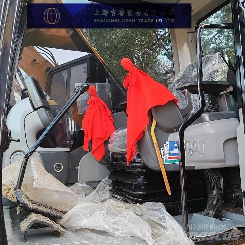 CAT 320 D Lánctalpas kotrók