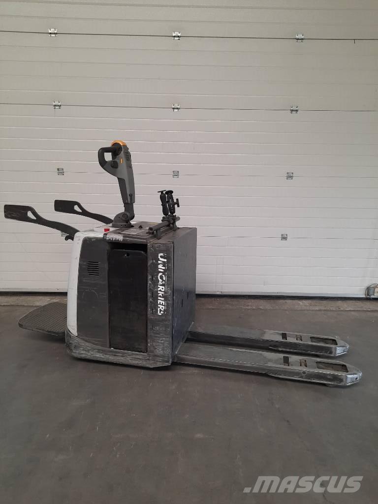 UniCarriers PMR200 Vezetőállásos alacsony emelőkocsi