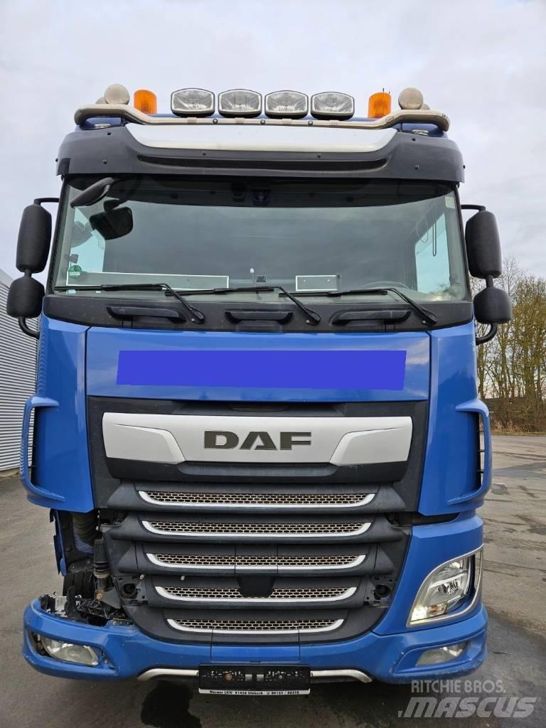DAF XF 530 Unfall Nyergesvontatók