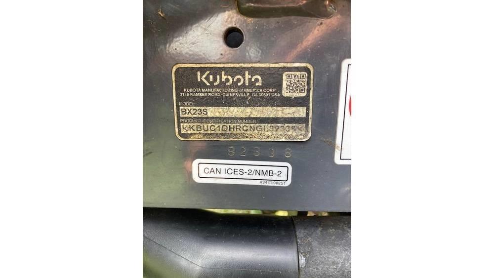 Kubota BX23s Traktorok