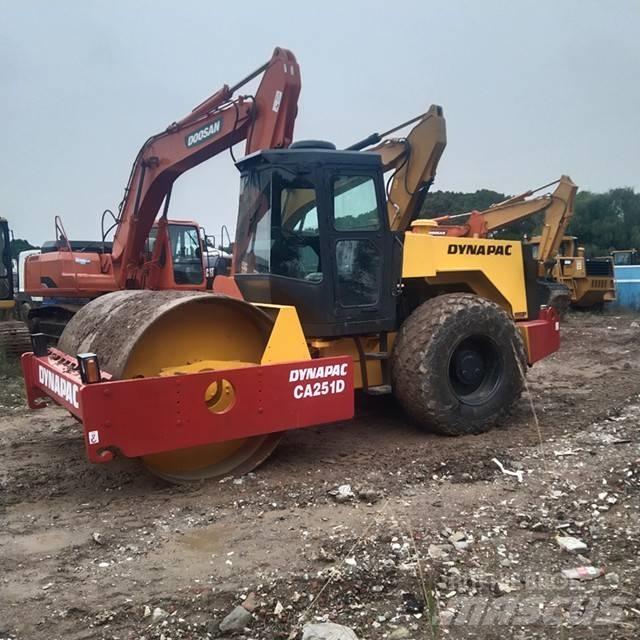 Dynapac CA 25 D Egydobos hengerek