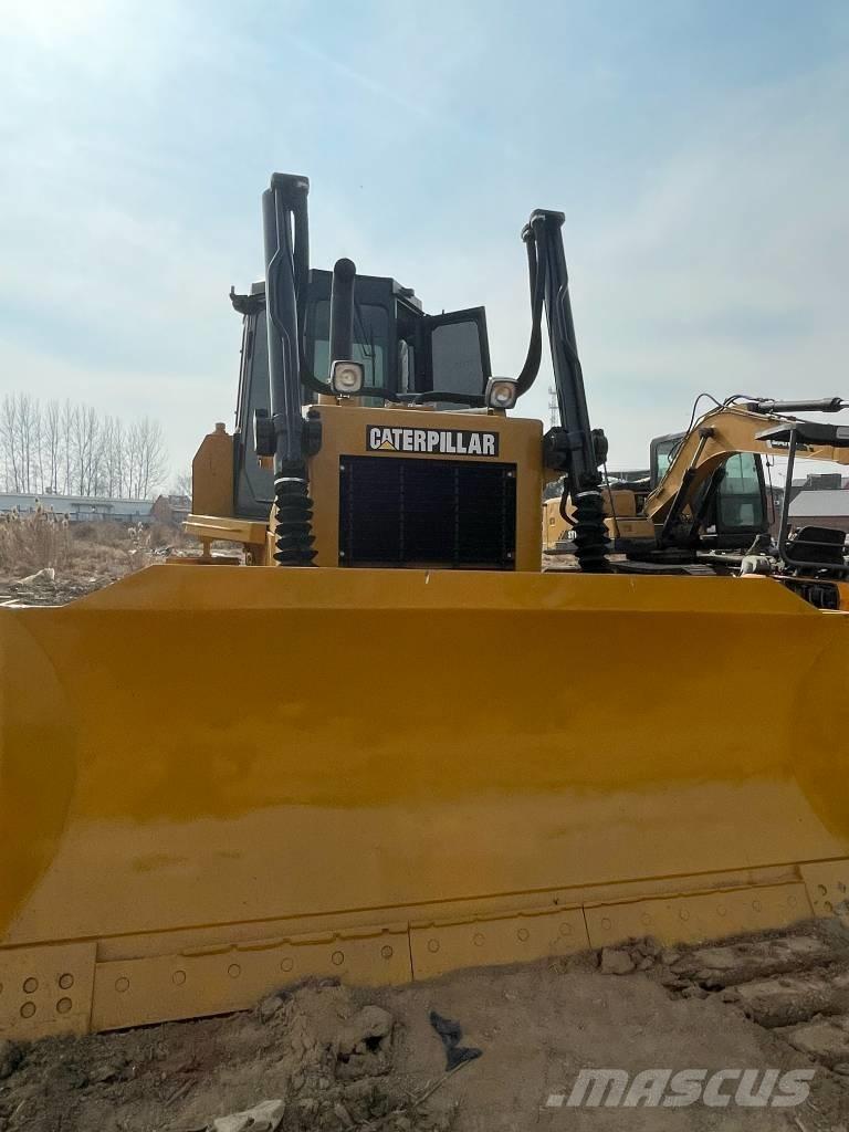 CAT D 7 G lánctalpas dózerek