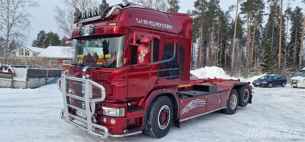 Scania P440 Multifunkciós teherautók