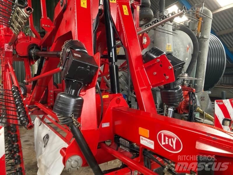 Lely Hibiskus 1015 Rendkészítő Kombájnok