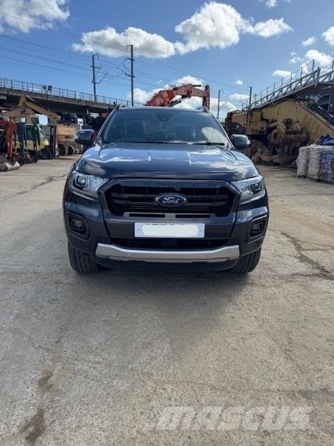 Ford Ranger Kis teherszállító/Platós kocsi