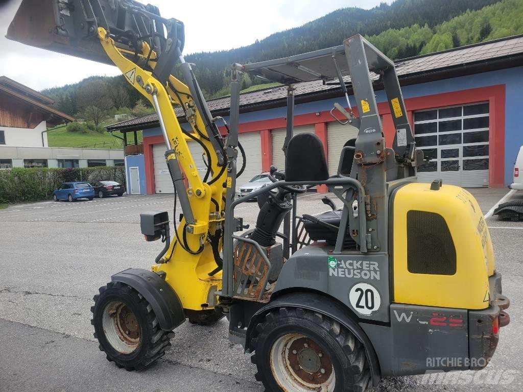 Wacker Neuson Wl25 Gumikerekes homlokrakodók