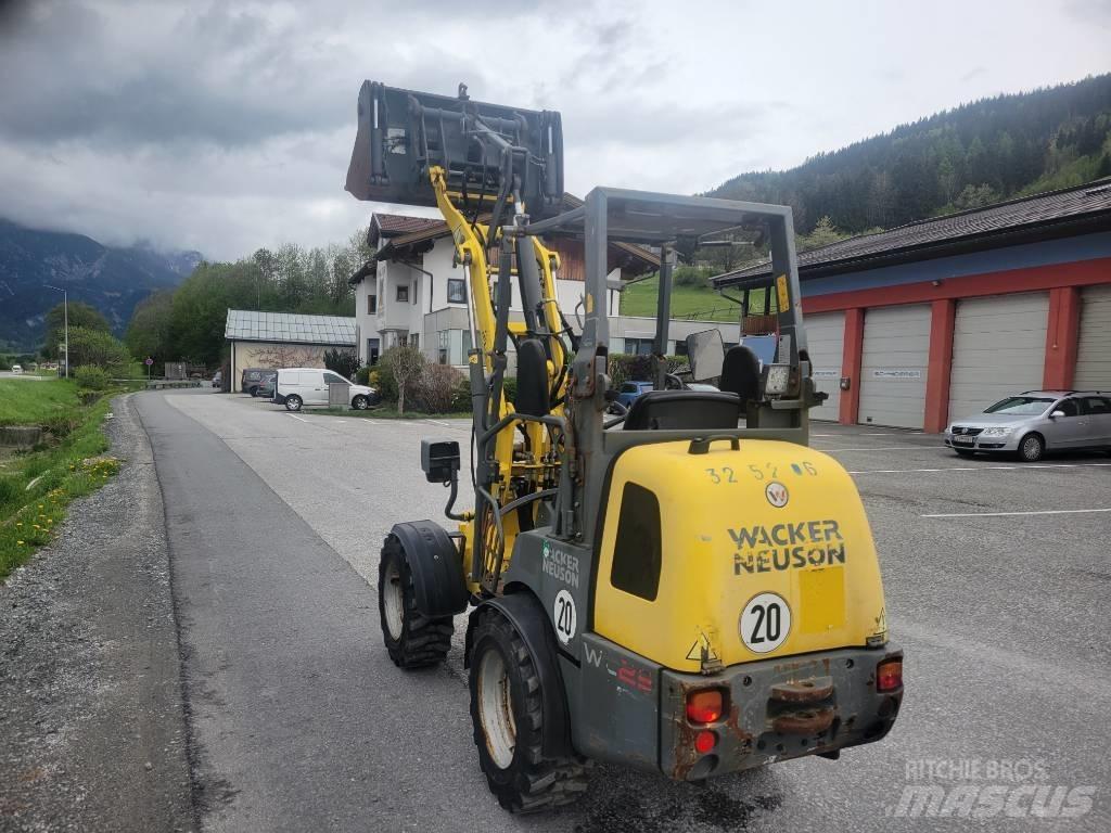 Wacker Neuson Wl25 Gumikerekes homlokrakodók