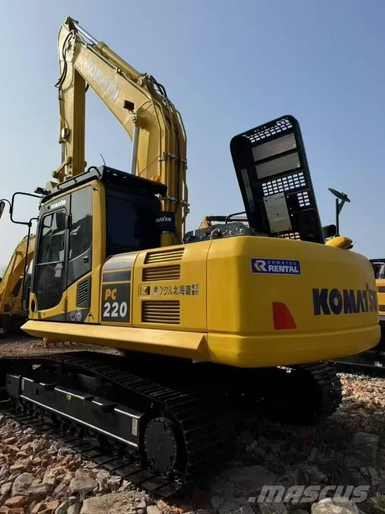 Komatsu PC 220-8 Lánctalpas kotrók
