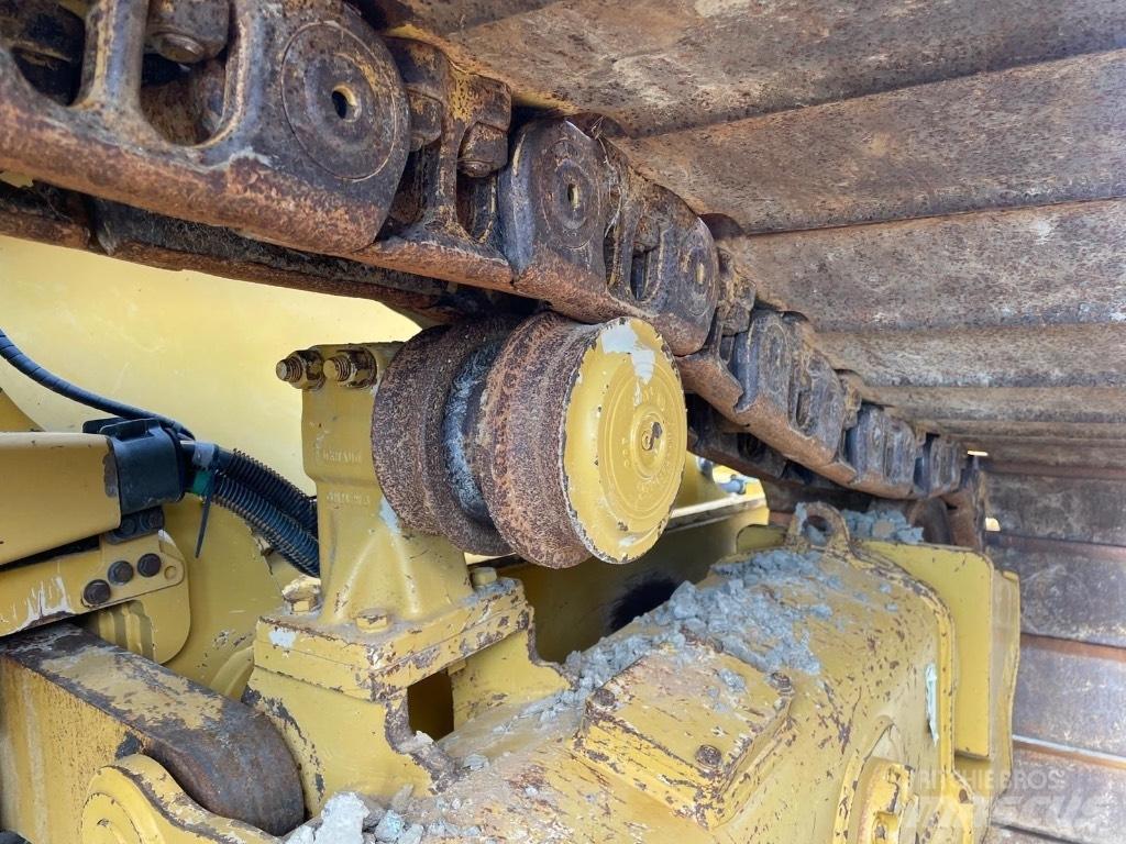 CAT D 5 LGP - D5 LGP lánctalpas dózerek