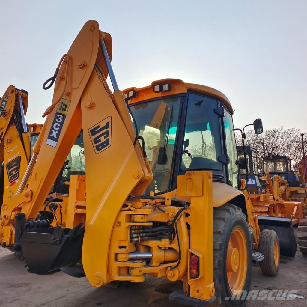 JCB 3 CX Kotrórakodók