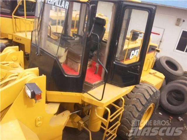 CAT 950 G Gumikerekes homlokrakodók