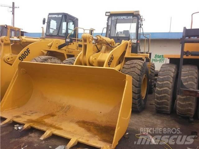 CAT 950 G Gumikerekes homlokrakodók