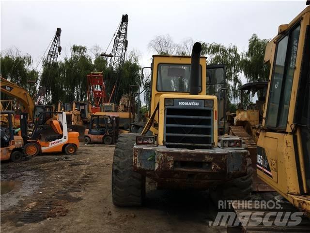 Komatsu WA360 Kotrórakodók