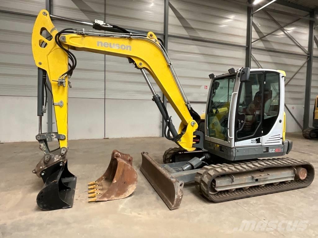 Neuson EZ 80 Közepes (midi) kotrók 7 t - 12 t
