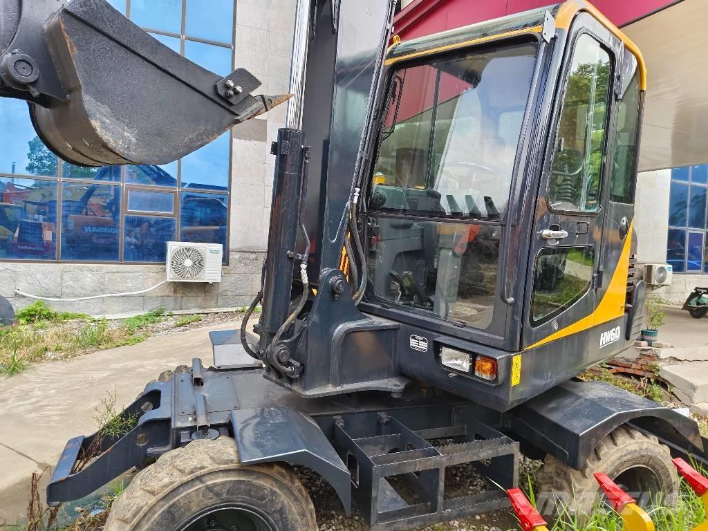 Hyundai R60W Gumikerekes kotrók