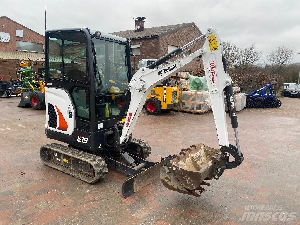 Bobcat E 19 Mini kotrók < 7t