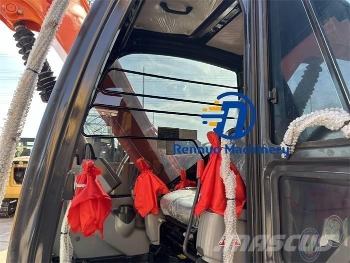 Hitachi ZX70 Lánctalpas kotrók