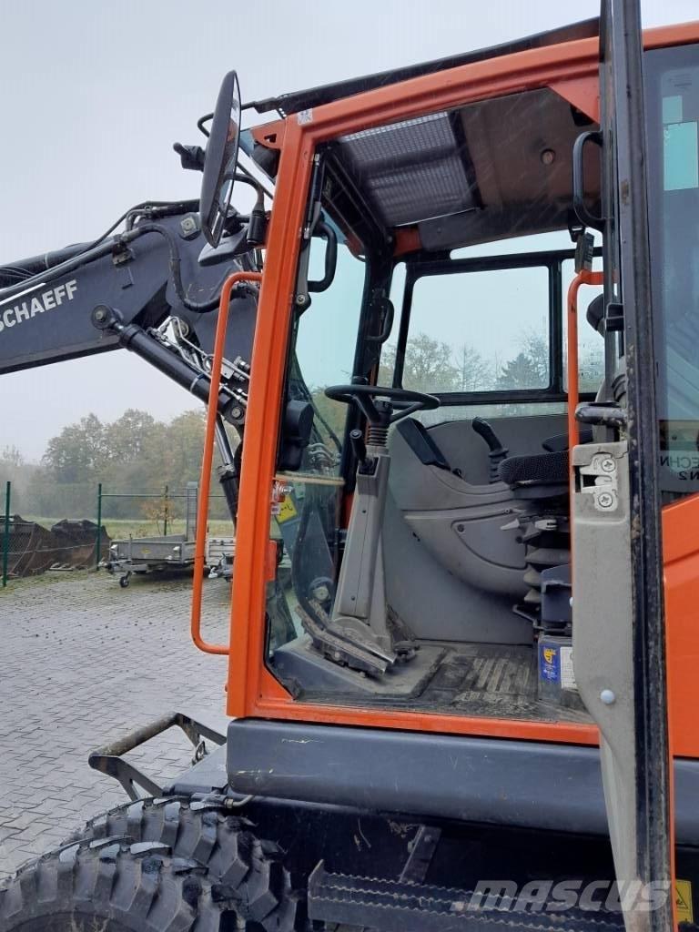 Schaeff TW75 Gumikerekes kotrók