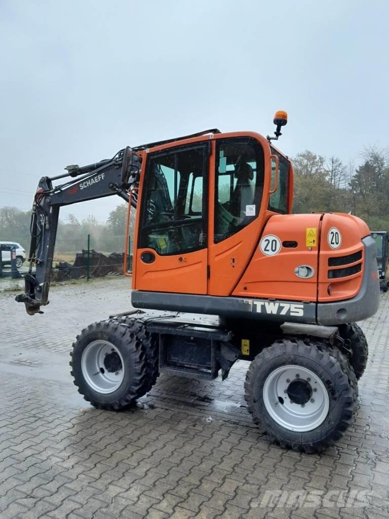 Schaeff TW75 Gumikerekes kotrók
