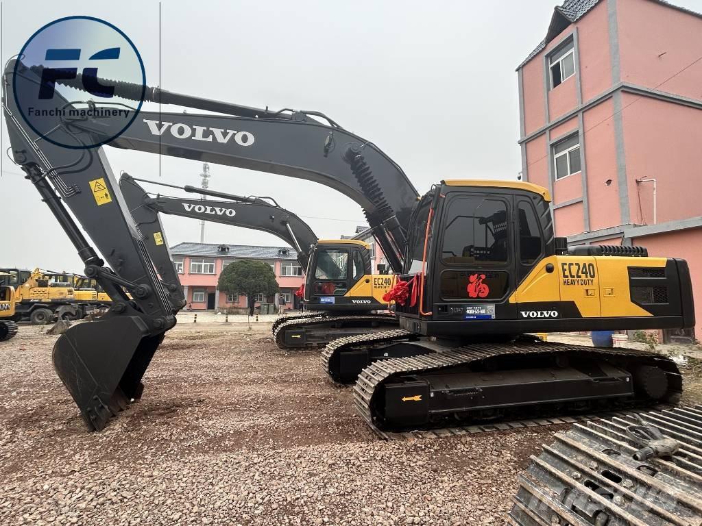 Volvo EC 240 Lánctalpas kotrók