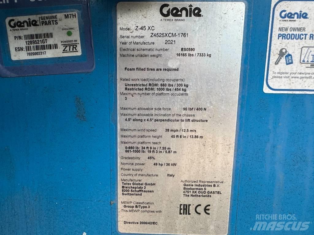 Genie Z 45/25 XC Karos emelők