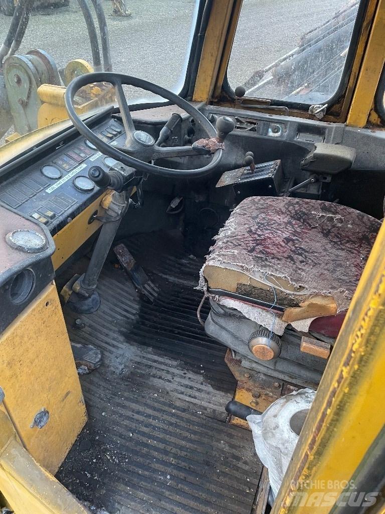 Volvo L90 Gumikerekes homlokrakodók