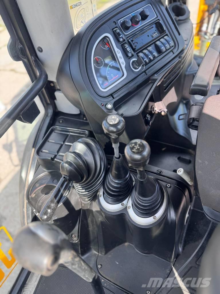 JCB 3 CX Super Kotrórakodók