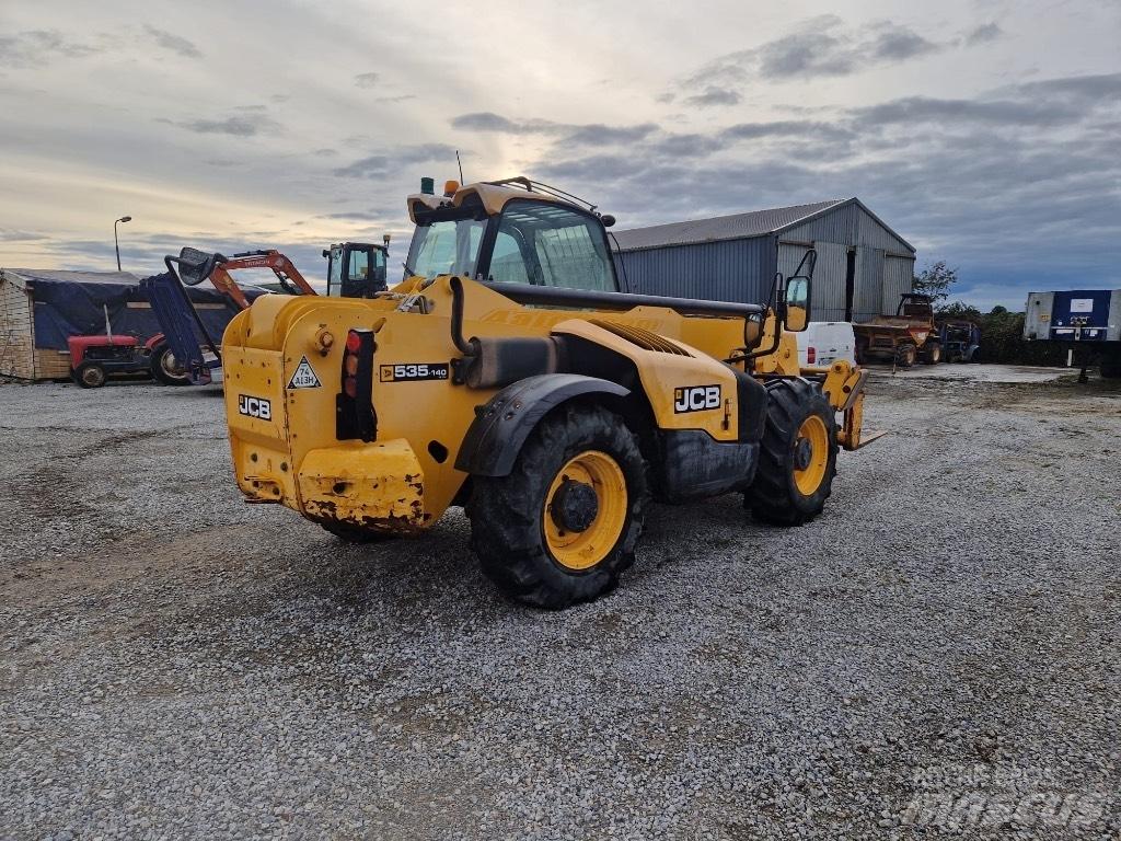 JCB 535140 Teleszkópos rakodók