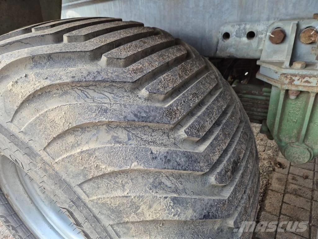 Agrimat CH120 Poranyag tartályos