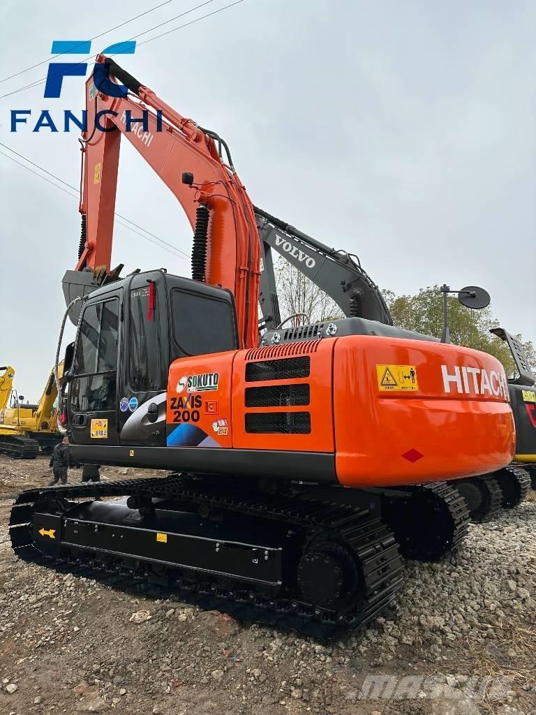 hiatchi zx200 Lánctalpas kotrók