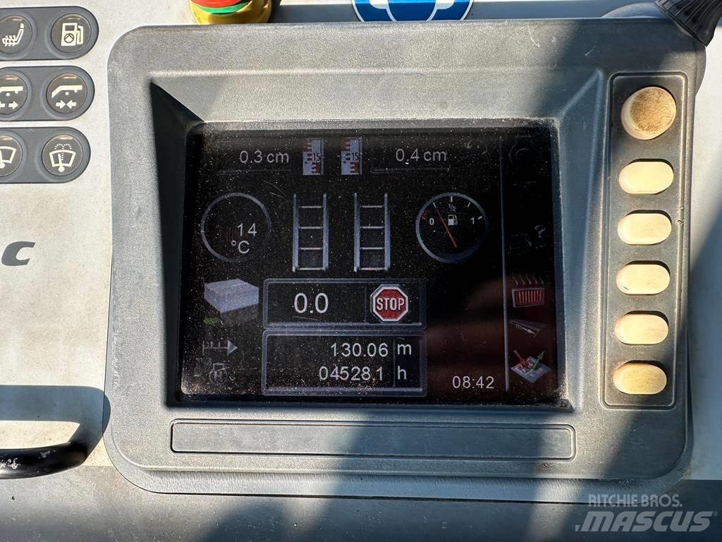 Dynapac SD 2550 CS Aszfalt terítõ gépek