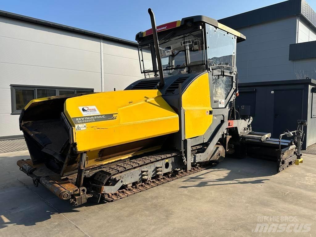 Dynapac SD 2550 CS Aszfalt terítõ gépek