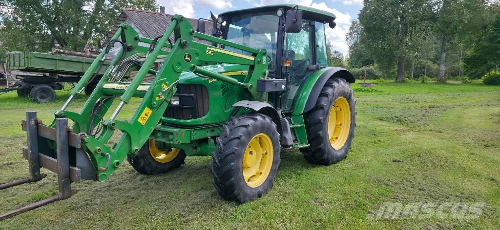 John Deere 5070 M Traktorok