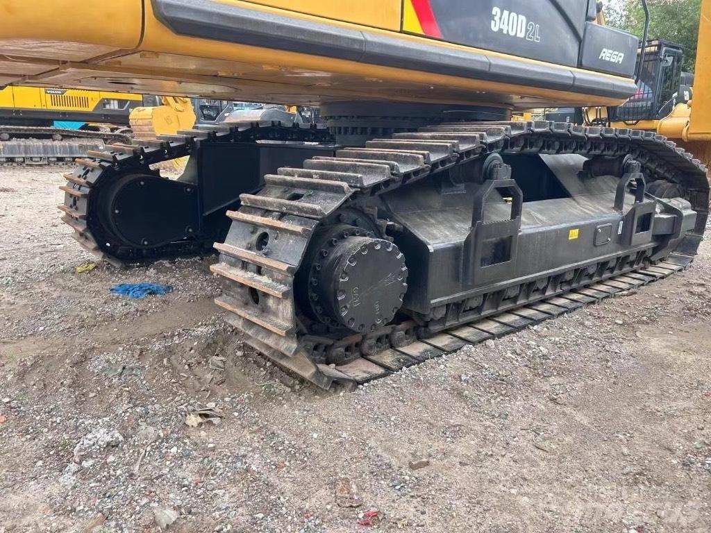 CAT 340 Lánctalpas kotrók