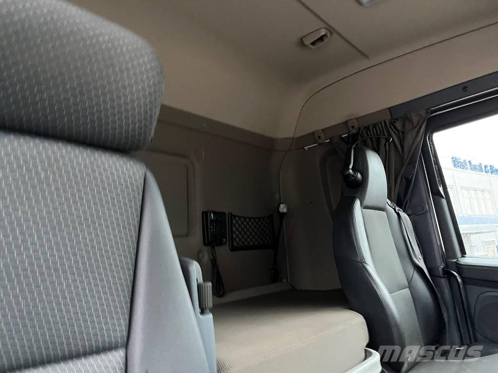 Scania R490 Horgos rakodó teherautók