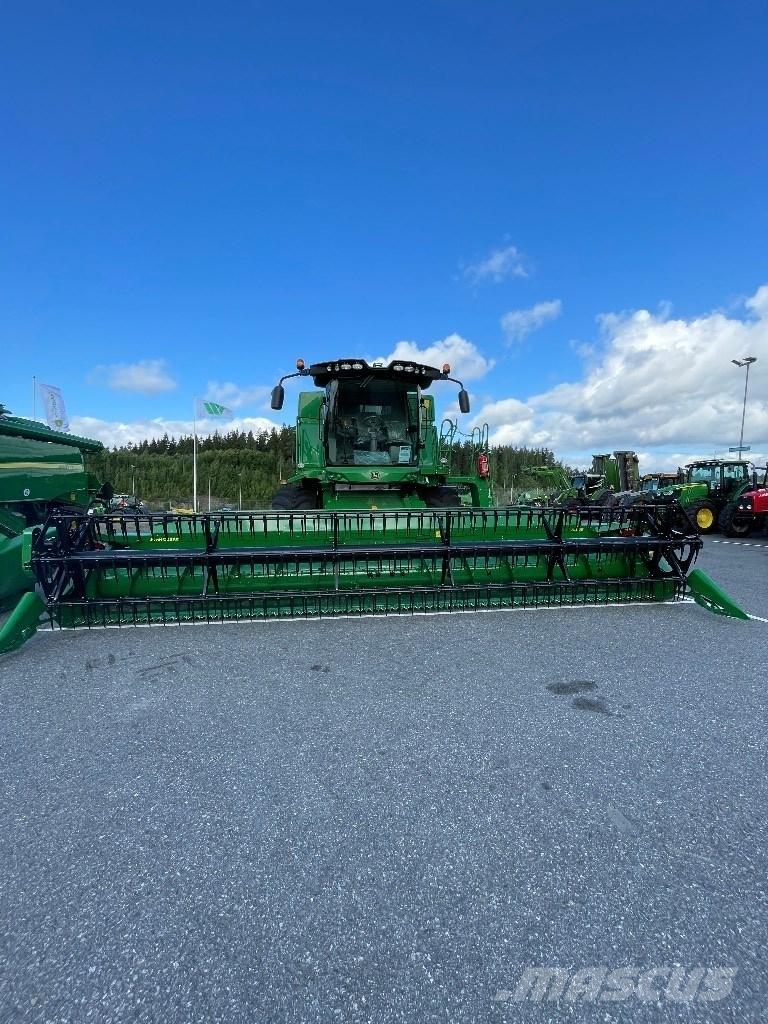 John Deere T 550 Kombájnok