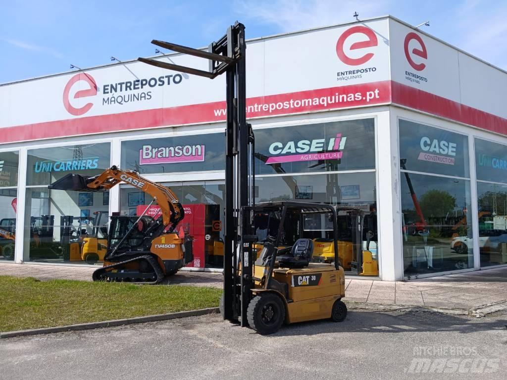 CAT EP 30 K PAC Elektromos targoncák