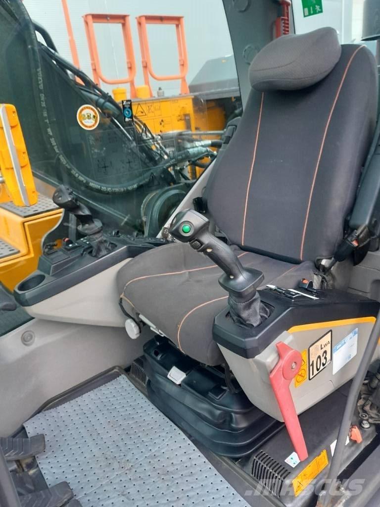 Volvo EC250EL Lánctalpas kotrók