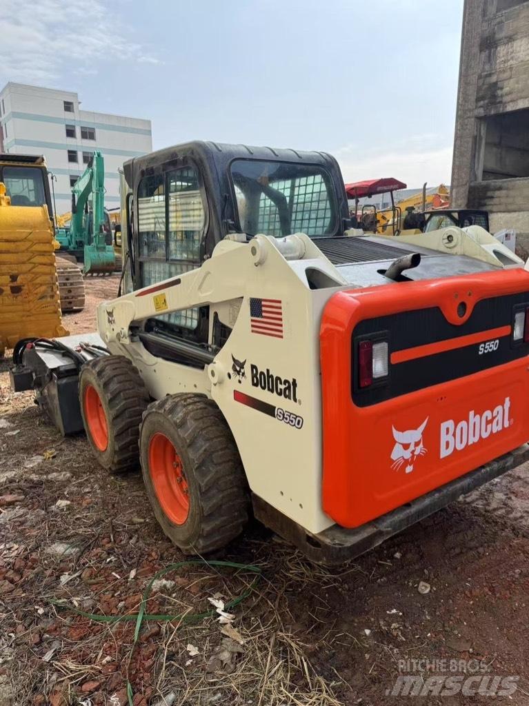 Bobcat S 550 Kompaktrakodók