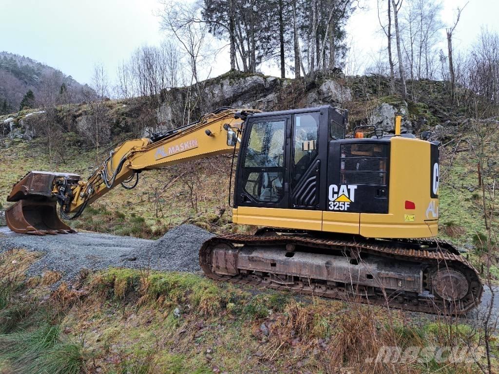 CAT 325 FL CR Lánctalpas kotrók