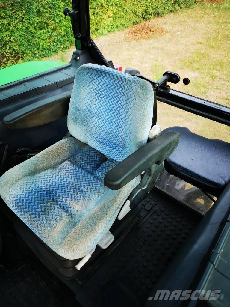 Deutz DX 7.10 Traktorok
