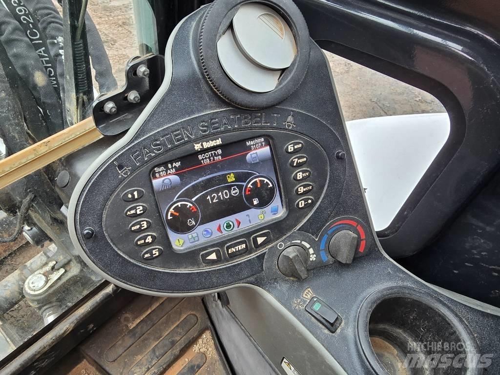 Bobcat E 55 Mini kotrók < 7t