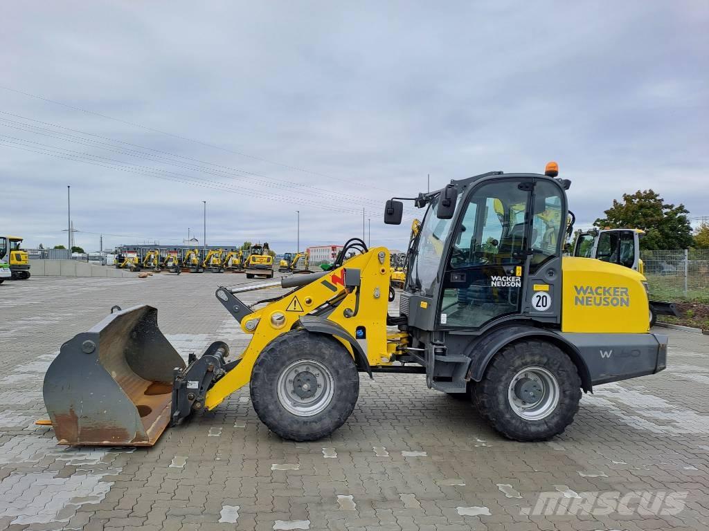 Wacker Neuson WL60 Gumikerekes homlokrakodók